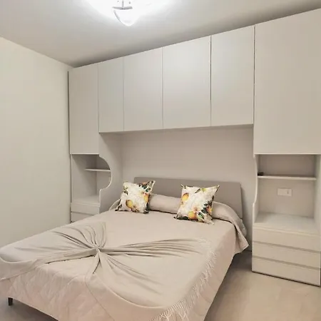 Soleil Pool Apartment