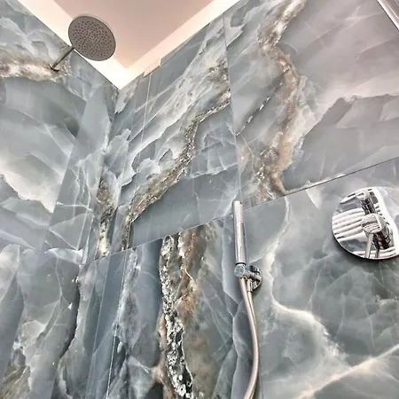 Soleil Pool Бардолино