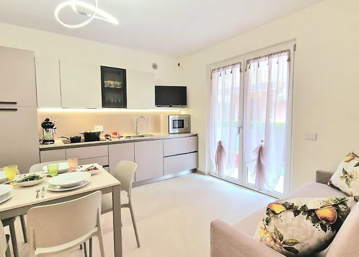 Soleil Pool Lägenhet