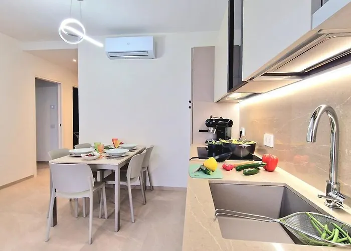 Lägenhet Soleil Pool *