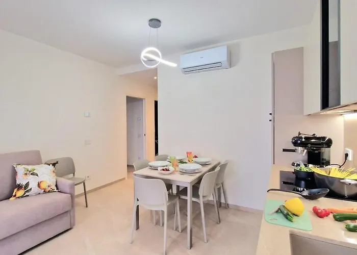 Lägenhet Soleil Pool